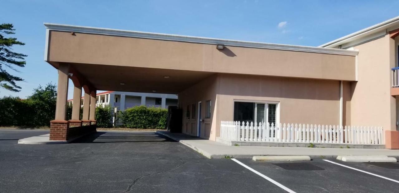 Budget Lodge Newport News Luaran gambar